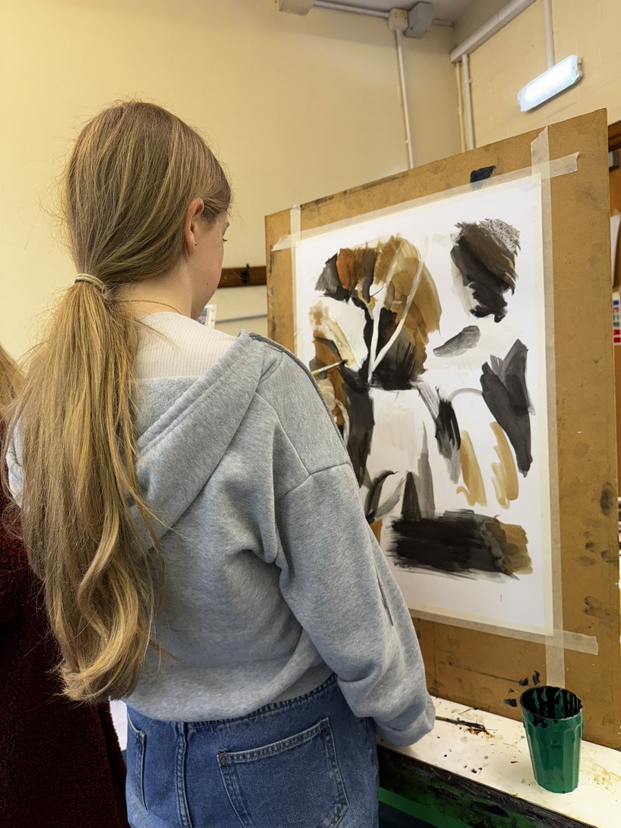 Miss Talbot tweet media