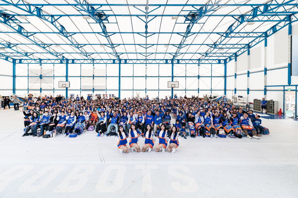 ibarakirobots's tweet image. 𝐓𝐡𝐚𝐧𝐤 𝐲𝐨𝐮 𝐑𝐎𝐁𝐎𝐓𝐒 𝐅𝐀𝐌𝐈𝐋𝐘🟦
⎯⎯⎯⎯⎯⎯
茨城▶︎北海道
⎯⎯⎯⎯⎯⎯

本日も茨城から熱い声援ありがとうございました🗣️

｜#茨城ロボッツ｜#GETOVER｜