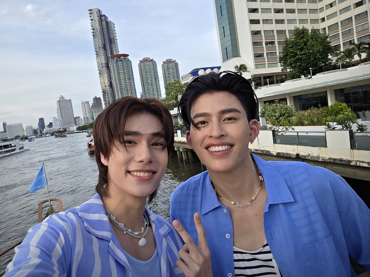 สดใสคูณสอง มีความสุขเป็นพิเศษเลย 🥹🫶🏻🫳🏻

PONDPHUWIN WITH SKINTIFIC

#SKINTIFICXPondPhuwin
#ปอนด์ภูวินทร์ #PondPhuwin
#ppnaravit #phuwintang
<a href="/ppnaravit/">ppnaravit</a> <a href="/phuwintang/">phuwintang</a>