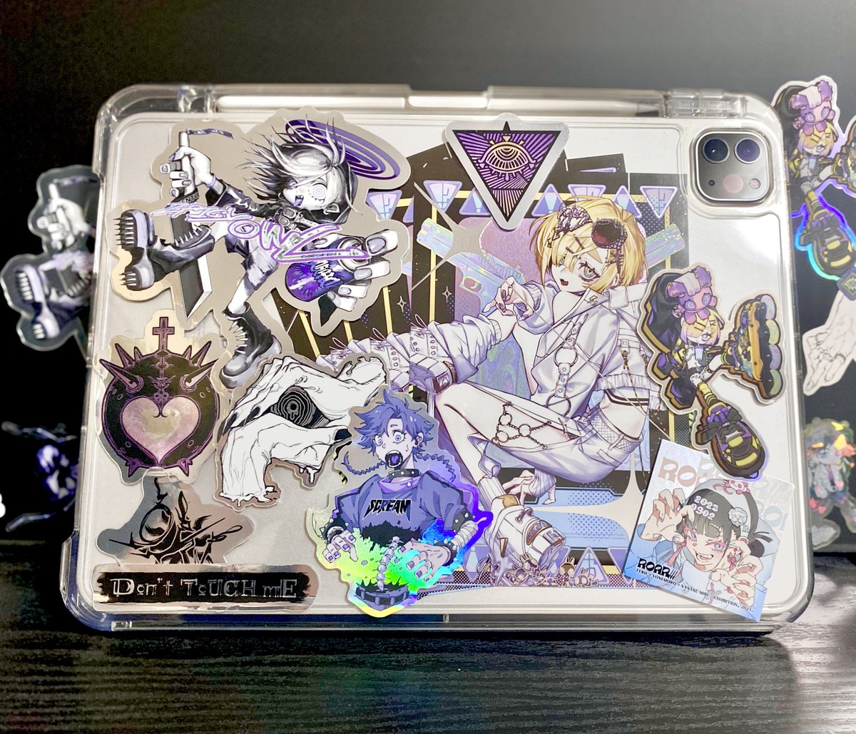 【通販のお知らせ】

◆新作ステッカーと原画の販売を開始しました

こちら見本の写真ですが、普通に相互さんのステッカーも貼ってありややこしいので詳しくはBOOTHでご確認ください ·͜·☆

oki-charcoal.booth.pm