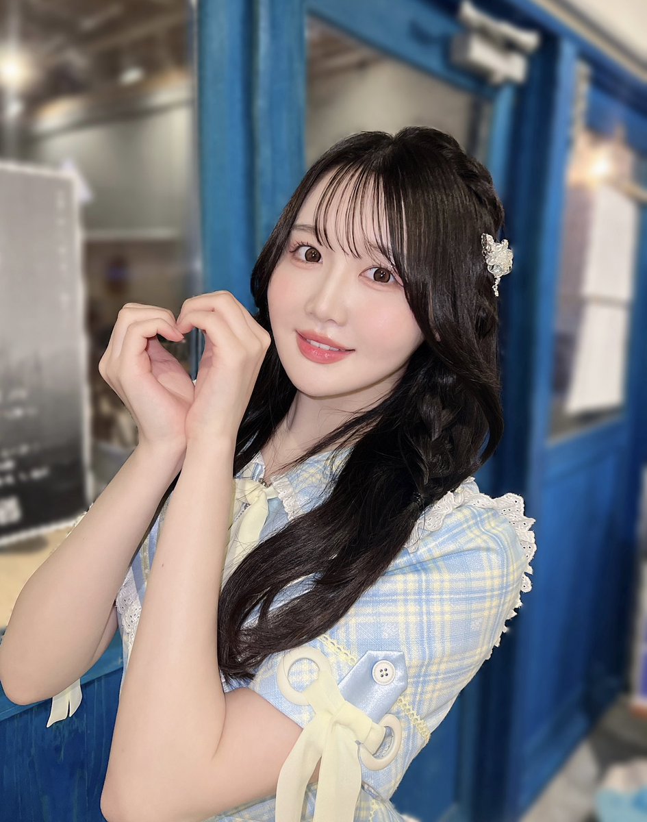 3rdシングル​ 『ブルーハワイレモン』 MVが公開されました🍋 爽やかで