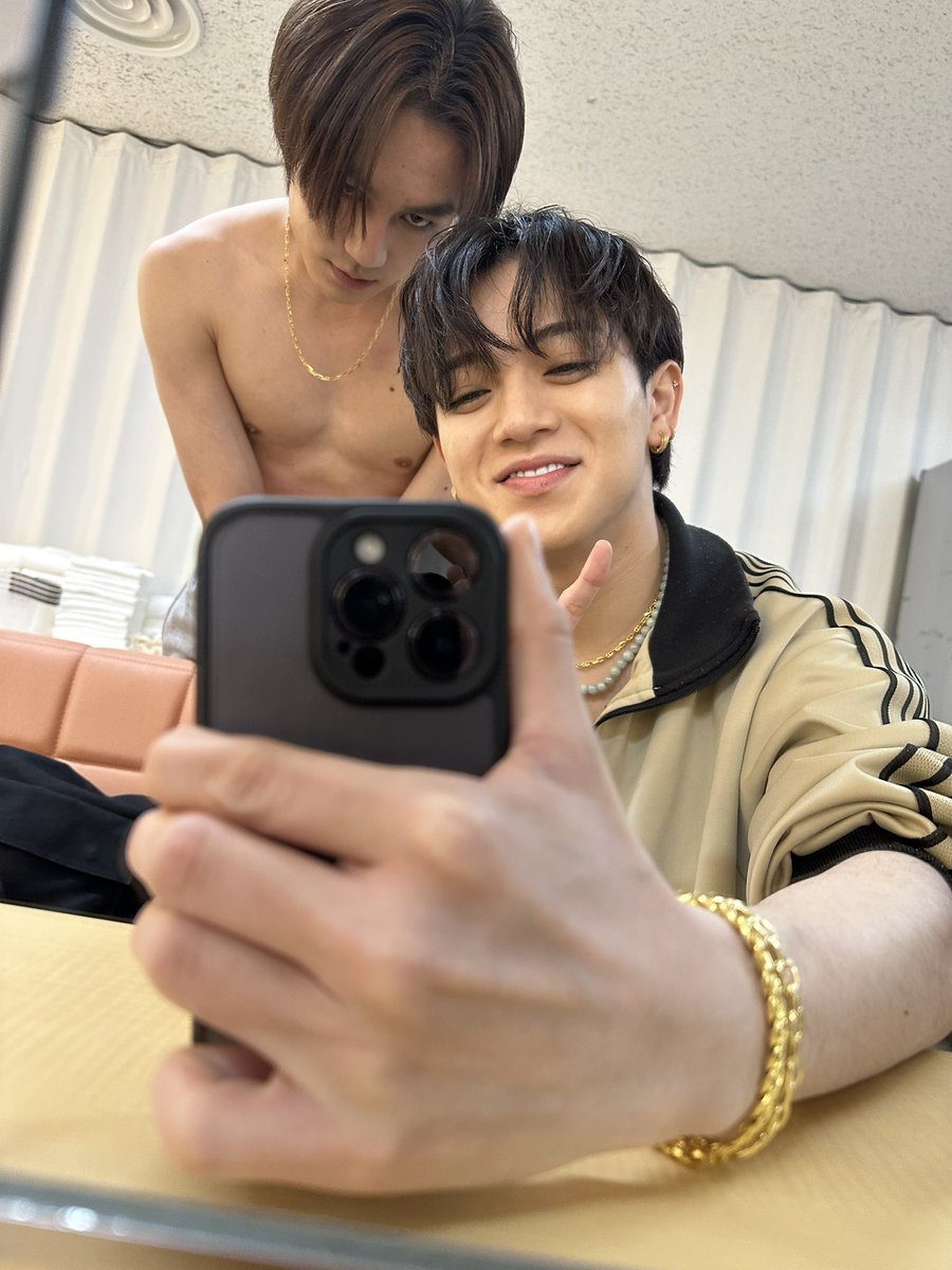 宮近海斗 いよいよ大阪初日！！ 全力でかましてくるで〜！！🐙 #VIIsual