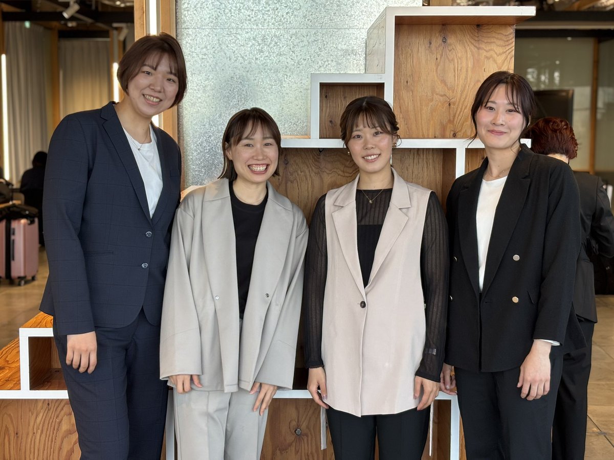 【W LEAGUE  AWARDS 2024ｰ25】
ヴィッキーズからは5名が受賞いたしました🎖️✨
改めまして、今シーズンもたくさんのご支援ご声援をありがとうございました🐱💙

〜W FUTURE〜
🥇優勝
#東京羽田ヴィッキーズ（初優勝）

📈スタッツリーダーズ
3P成功率▶️#17千葉 歩選手（初受賞）