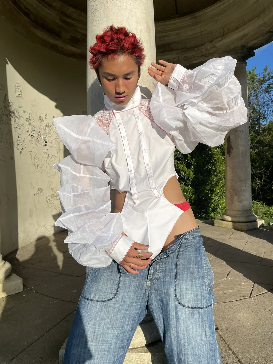 lance_santii's tweet image. sneak peak at my current project photoshoot 🤭

✧ bodysuit : by me 
✧ hair : by me 
✧ makeup : by me 
✧ photography : by me 

✧ [not me in photo]