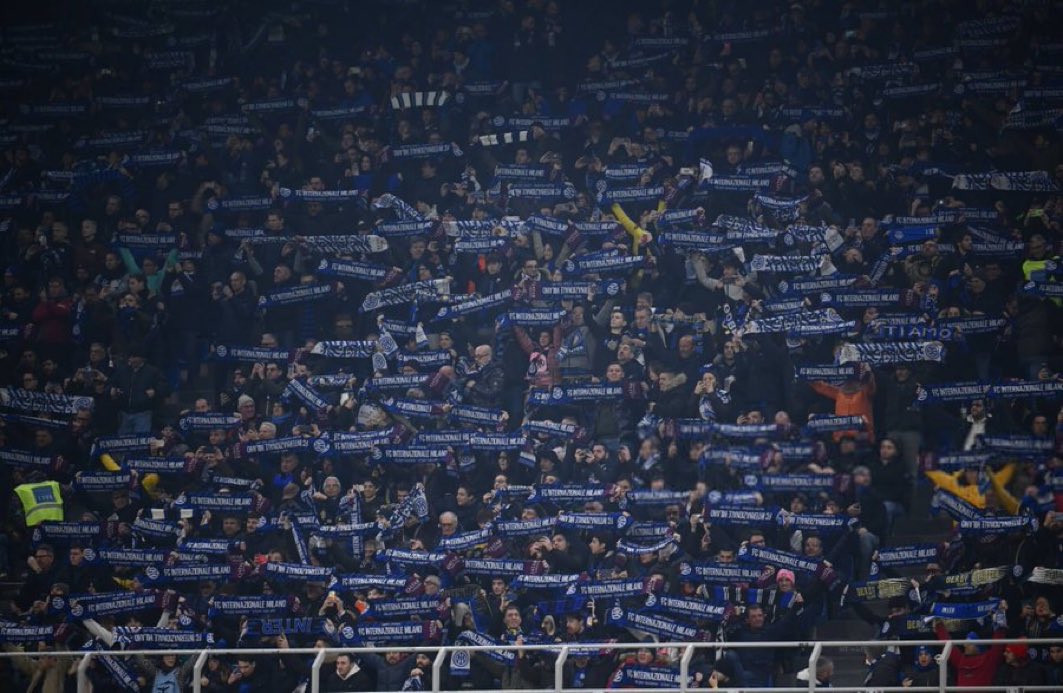 Inter de Milán no ha perdido en el San Siro en la Champions League en los últimos tres años:

14 Partidos
11 Victorias ✅
3 Empates ➖
0 Perdidos ❌