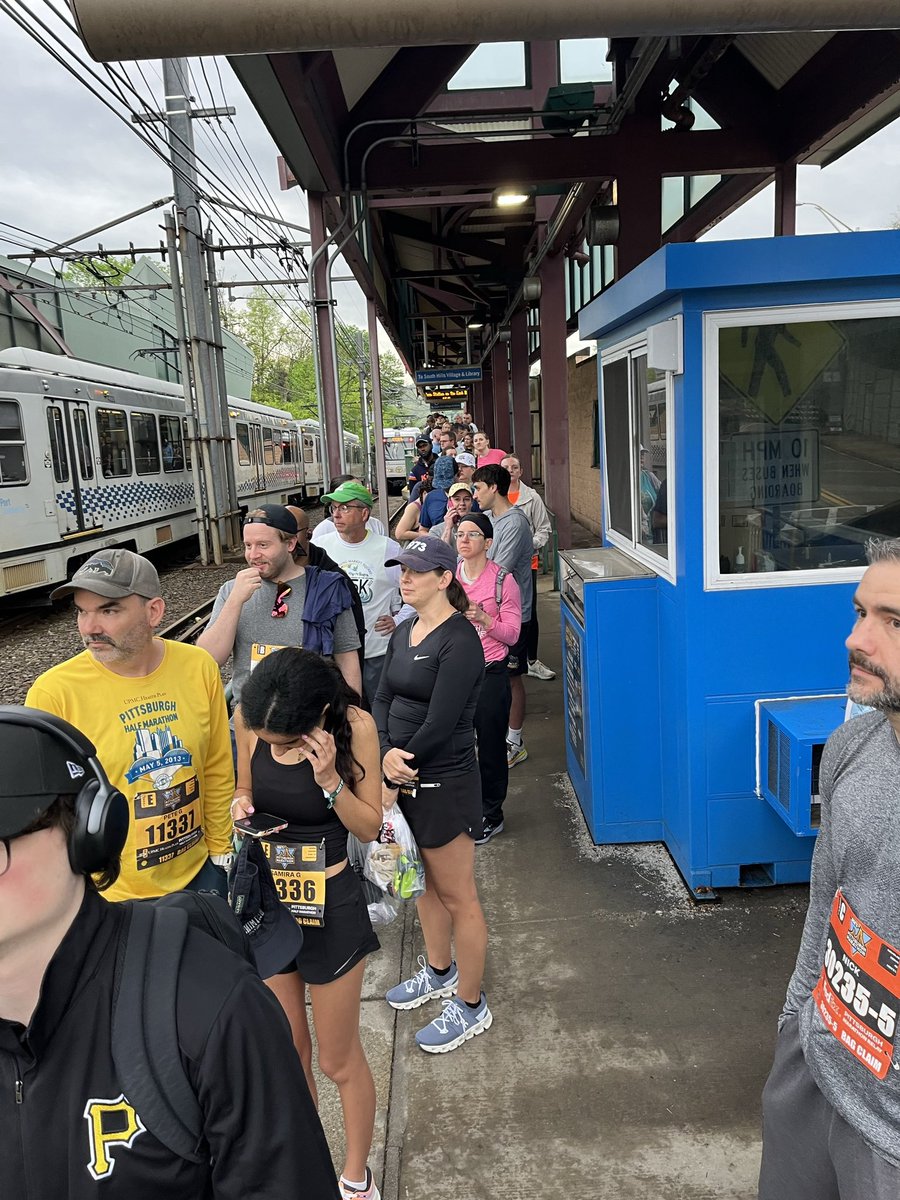jatara_'s tweet image. A big day in Pittsburgh as tens of thousands of runners participate in the Pittsburgh Marathon! We have live coverage all morning.
New: Some runners told us they were delayed due to problems on the T. They say power lines are down and everyone had to exit and wait for shuttles.