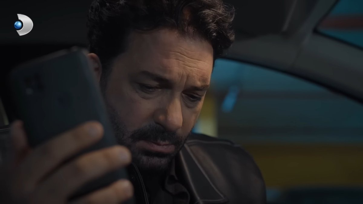 ayhakfanfc's tweet photo. bunun acısı nasıl geçer 🥺💔
#AyHak #ArkaSokaklar https://t.co/rpvSx02gvK