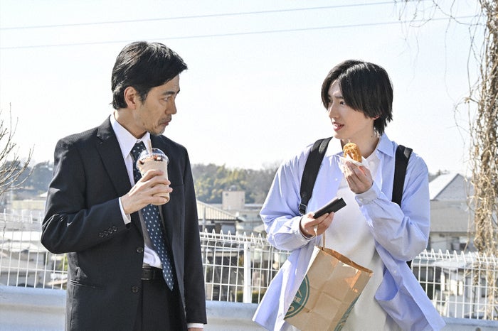 modelpress's tweet photo. 【場面写真多数📸】「キャスター」第4話🎤

女子中学で盗撮騒動発生⚡️

華（#永野芽郁）と本橋（#道枝駿佑）はバスケ部顧問（#高橋努）が関係していると推測

🔻あらすじ
https://t.co/DxVgTxzVr6

#阿部寛 #キャスター #日曜劇場 @caster_tbs https://t.co/gFsXeABEHd
