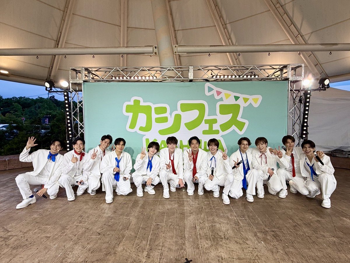 takuya_matsuri's tweet photo. カシフェス楽しかったあああ🥹❤️‍🔥

たくさんの方々が来てくださって
SHOW-WAとMATSURIで
盛り上げれたんじゃないかと思います☺️❤️💙

やっぱり合同って楽しい❤️‍🔥☺️
めちゃくちゃ楽しくて12人みんなキラキラしてたなぁ🥰

新衣装もみんな似合ってて迫力あったなぁ🥹🌟
みなさん楽しかったですか？？☺️
新衣装みんなかっこよくない？☺️

MATSURIファンの皆様も
SHOW-WAのファンの皆様も
ありがとうございました☺️💓

お留守番のみんなもはやく会おうねー🥹❤️‍🔥

そして
明日は小田原でダイナシティにて
リリースイベントです！❤️‍🔥
よかったら遊びに来てね😍

#MATSURI 
#SHOW_WA 
#僕らの口笛