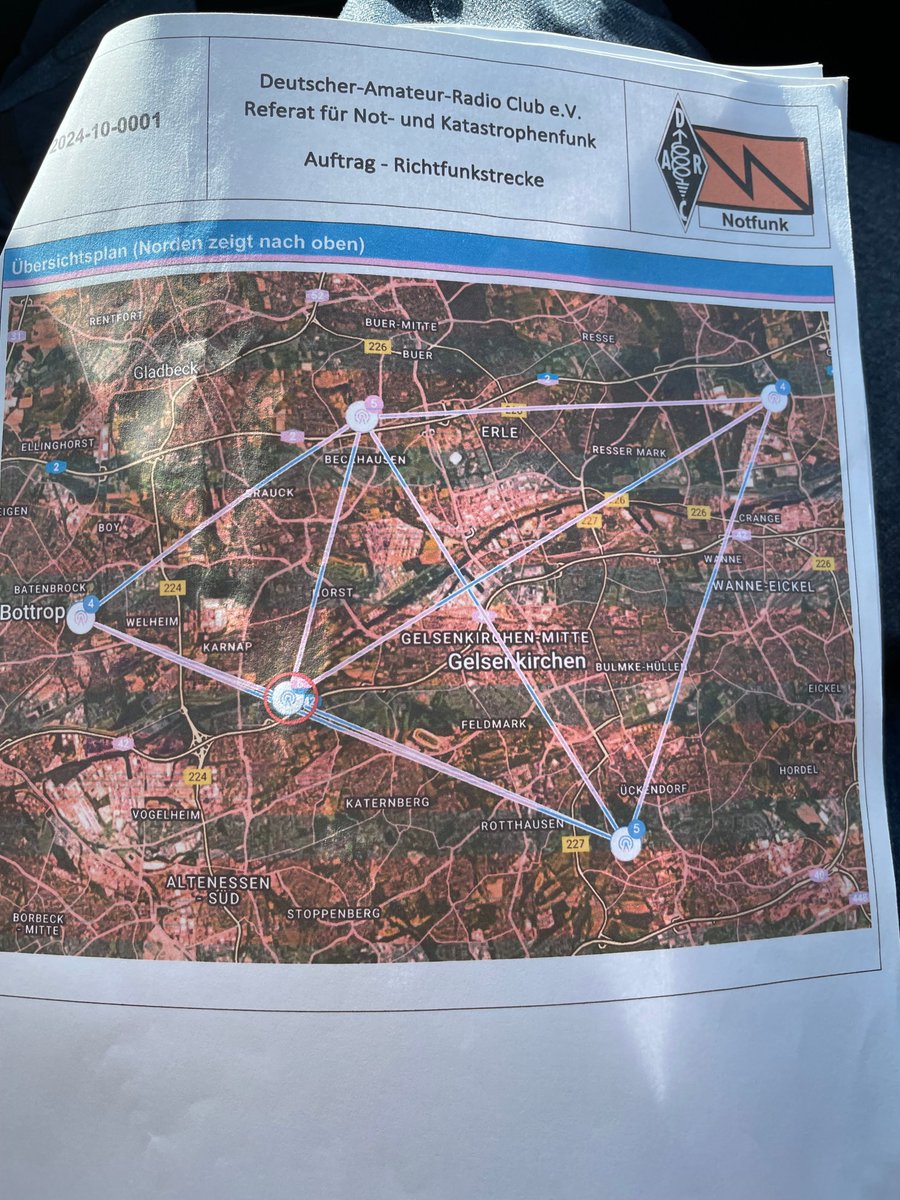🌐 Du interessierst dich für Kommunikation in besonderen Lagen? Dann ist das Notfunk-Ausbildungswochenende genau dein Ding!
📍 Brandenburg | 🗓️ 29.05.–01.06.
🔗 notfunk.darc.de/nfawe
#Notfunk #Amateurfunk #hamradio #emcom #Brandenburg