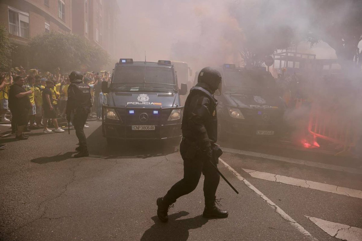 ULTRAS 𝕳 ACCOUNT OF tweet media