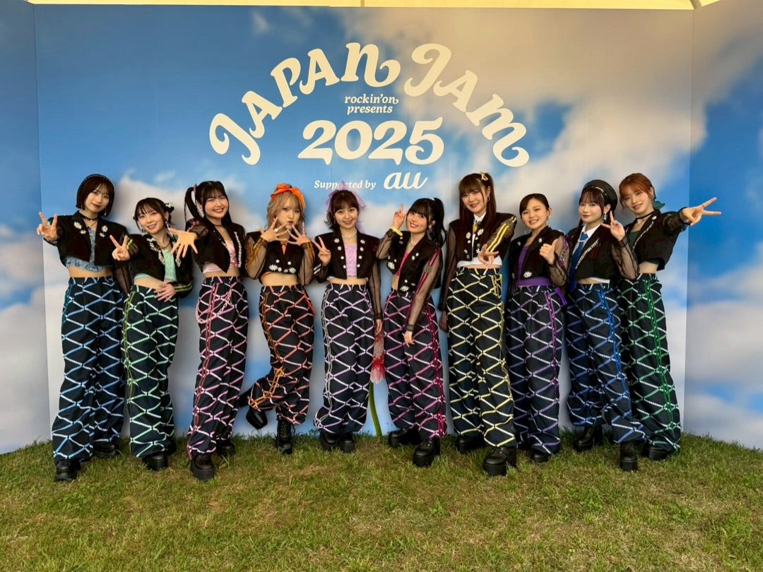 GqGnmZ4awAA-BvM?format=jpg&name=medium