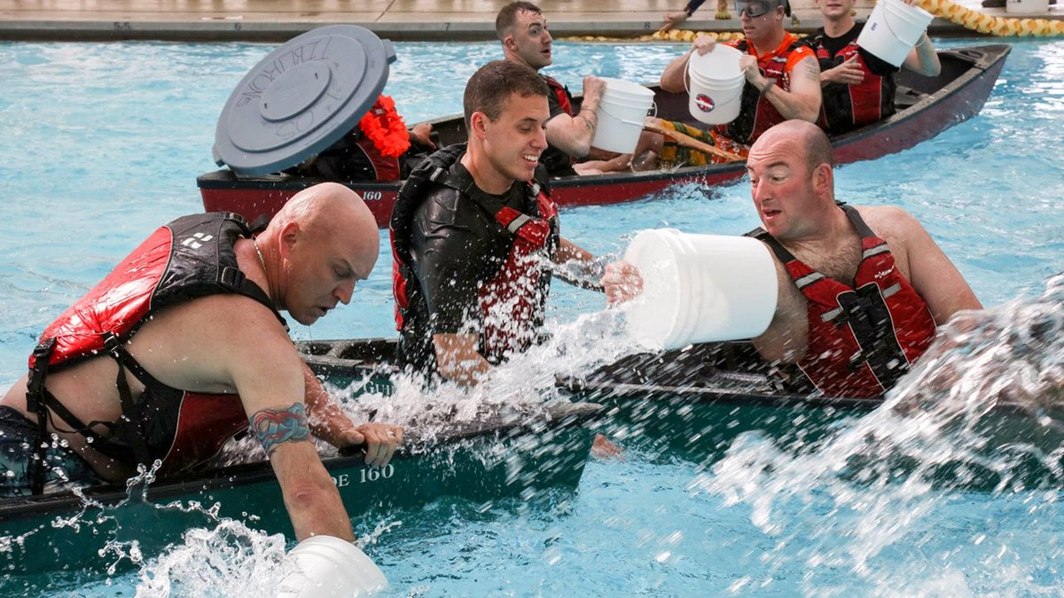 armyARCP's tweet image. Fort Campbell SRU Soldiers and cadre competed in a battleship canoe challenge during an #AdaptiveReconditioning event.

#ARCP #FortCampbell #SRU #OnABoat #ArmyLife #TeamBuilding #OutdoorActivities #Canoeing #Battleship #YouSankMyBattleship