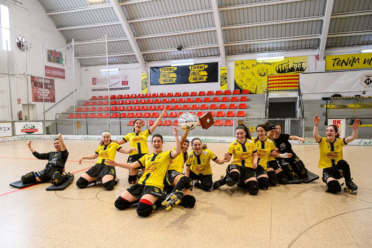 Quin futur ens espera 🚀

🏆 𝐂𝐚𝐦𝐩𝐢𝐨𝐧𝐞𝐬 𝐝𝐞 𝐍𝐚𝐜𝐢𝐨𝐧𝐚𝐥 𝐂𝐚𝐭𝐚𝐥𝐚𝐧𝐚 

#TenimUnaPassió #SomhiPalau 🟡⚫️