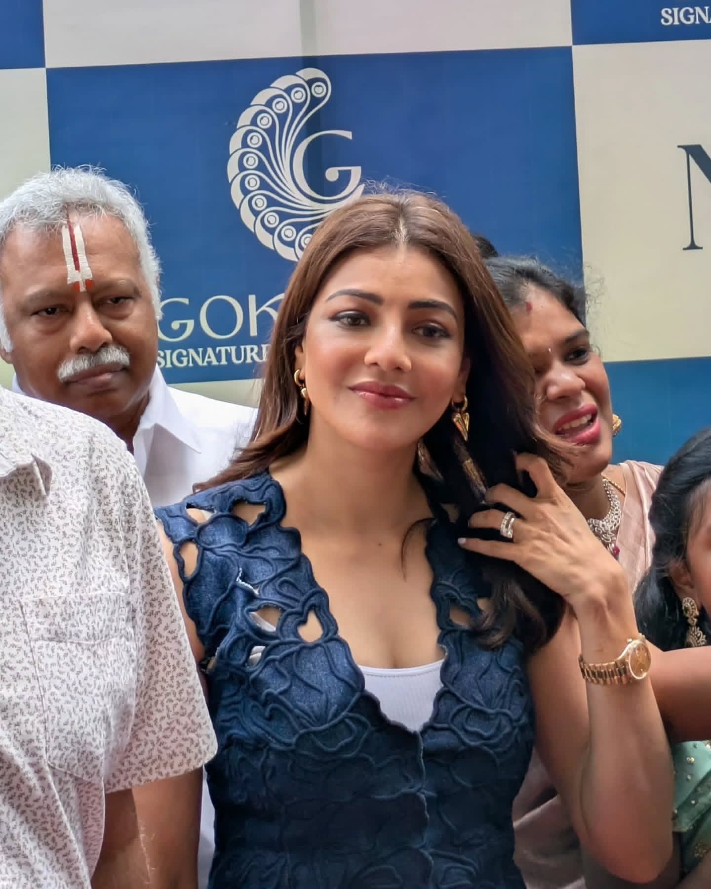 GqGrJn0aYAAljZG?format=jpg&name=large