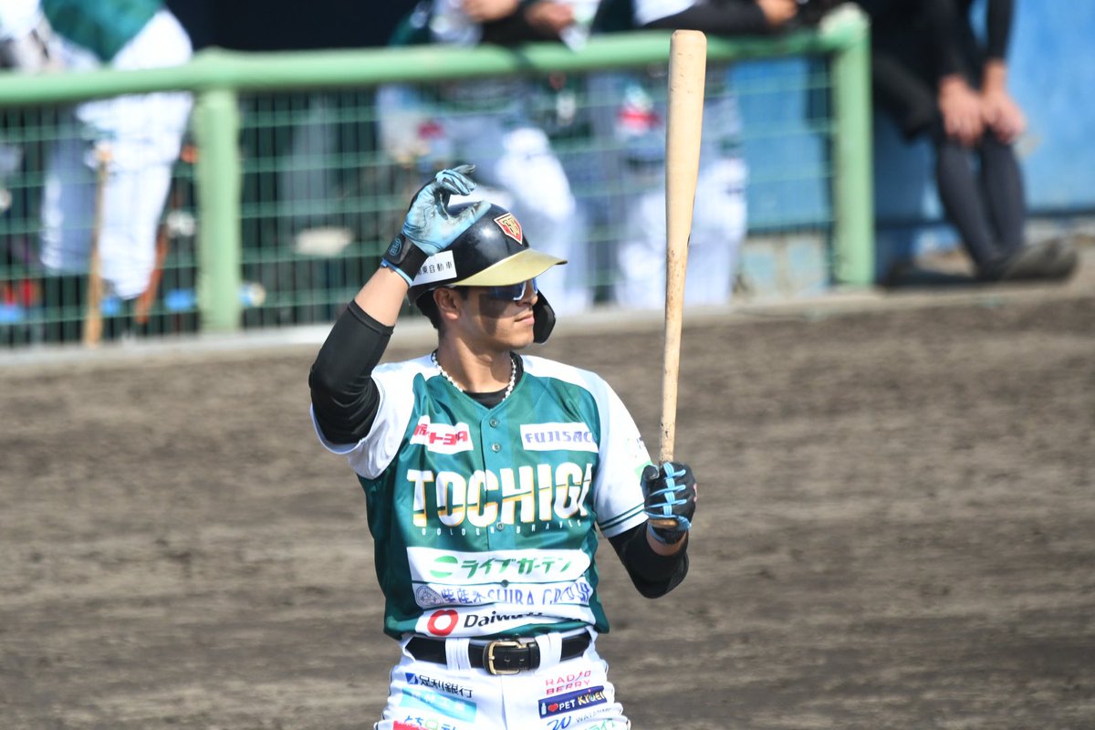 itemae_spirits's tweet photo. 栃木ゴールデンブレーブス・田端真陽ダッタ選手（東海大山形高校〜Ohlone College）。

本日の茨城戦に2番ファーストでスタメン出場。4打数2安打2打点の活躍でした。

茨城の原海聖選手と同じく、アメリカの大学からの逆輸入選手（ダッタ選手は高校は日本ですが）。

ここまで.476と好成績をマーク。 https://t.co/pEsNvQjeR7