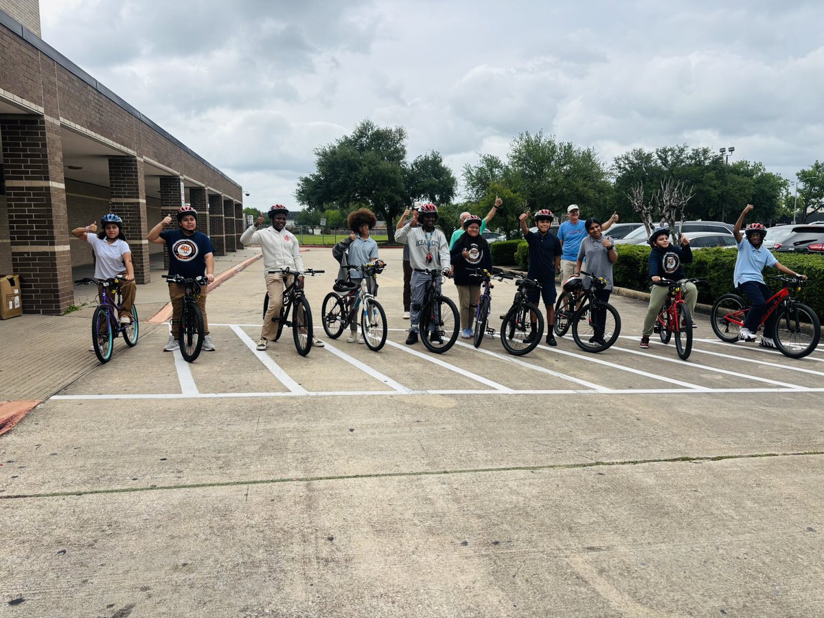 KLZ Communities In Schools (@klzcis) on Twitter photo Thank you to our Business Partner <a href="/FreeWheelsHou/">Freewheels Houston</a> for supporting our Klentzman students who were selected for Academic Growth. We couldn’t do it without partners like you from the community!
<a href="/cishouston/">Communities In Schools of Houston</a> <a href="/KLZ_PrincTukes/">KLZ Principal Tukes</a> <a href="/AliefISD/">Alief ISD</a> <a href="/KlentzmanTigers/">Klentzman Intermediate</a> Thank you to our Business Partner <a href="/FreeWheelsHou/">Freewheels Houston</a> for supporting our Klentzman students who were selected for Academic Growth. We couldn’t do it without partners like you from the community!
<a href="/cishouston/">Communities In Schools of Houston</a> <a href="/KLZ_PrincTukes/">KLZ Principal Tukes</a> <a href="/AliefISD/">Alief ISD</a> <a href="/KlentzmanTigers/">Klentzman Intermediate</a>