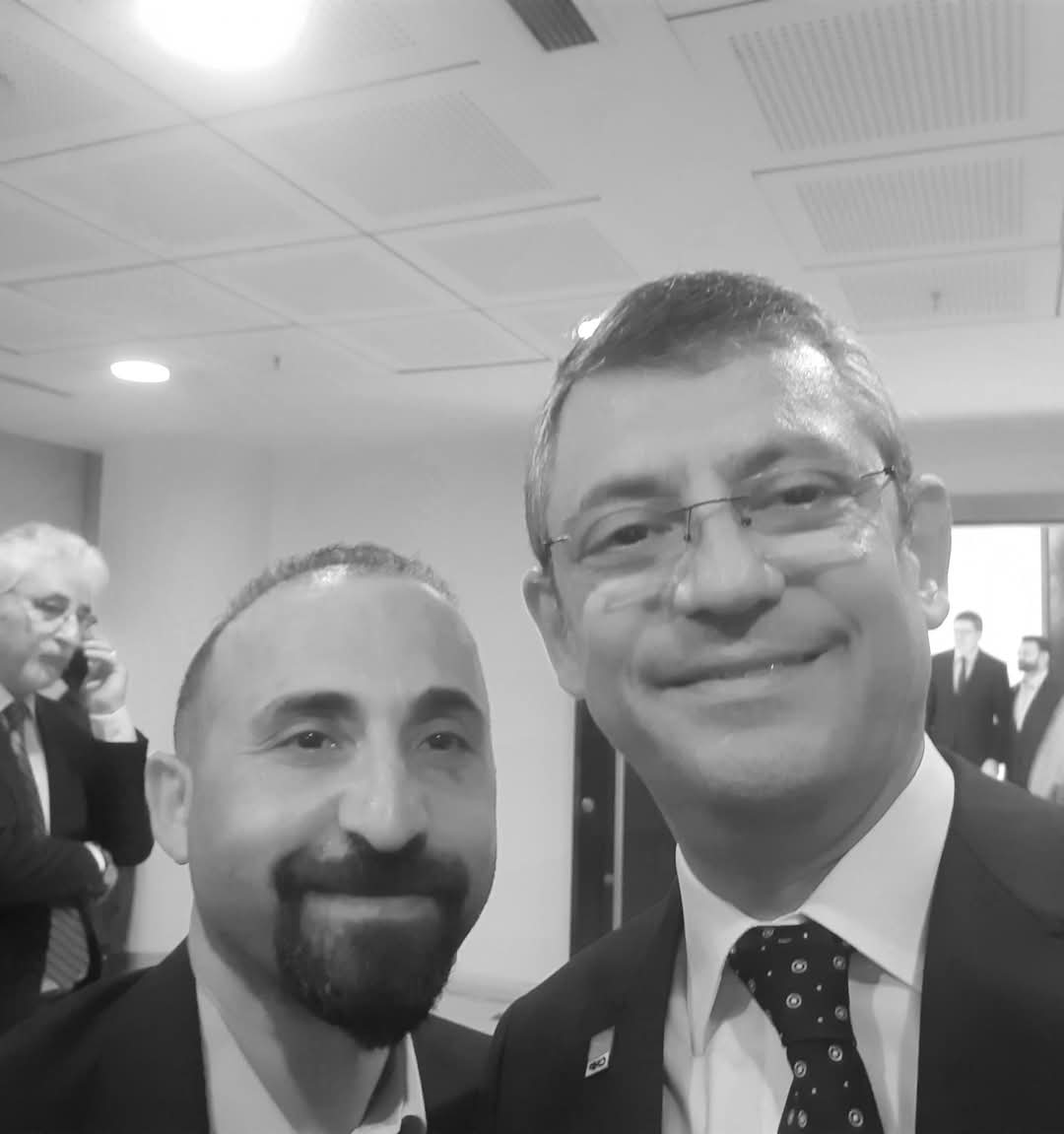 Naki Yücel (@06naki_yucel) on Twitter photo Genel Başkanımız Sn. Özgür ÖZEL'e Yapılan Menfur Saldırıyı Kınıyorum...
<a href="/eczozgurozel/">Özgür Özel</a> ❤️ CHP Genel Başkanına Yapılan Saldırı Tüm CHP'lilere Yapılmıştır. Genel Başkanımız Yalnız Değildir... Genel Başkanımız Sn. Özgür ÖZEL'e Yapılan Menfur Saldırıyı Kınıyorum...
<a href="/eczozgurozel/">Özgür Özel</a> ❤️ CHP Genel Başkanına Yapılan Saldırı Tüm CHP'lilere Yapılmıştır. Genel Başkanımız Yalnız Değildir...