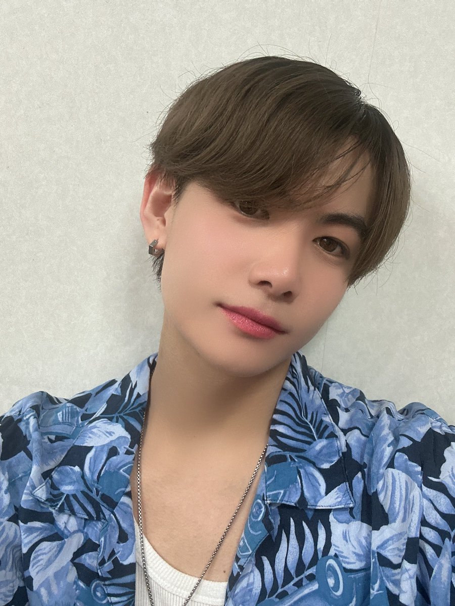 IBUKI070401's tweet photo. 単独公演ありがとうございました！！🙇‍♂️
最高に楽しかったなぁー！😂と余韻が残るくらい���高でした！
明日はRushさんと２マンLIVE！
盛り上がっていきましょー！🔥🔥
今日も来てくれてありがとう！ https://t.co/GrYRj4ms0J