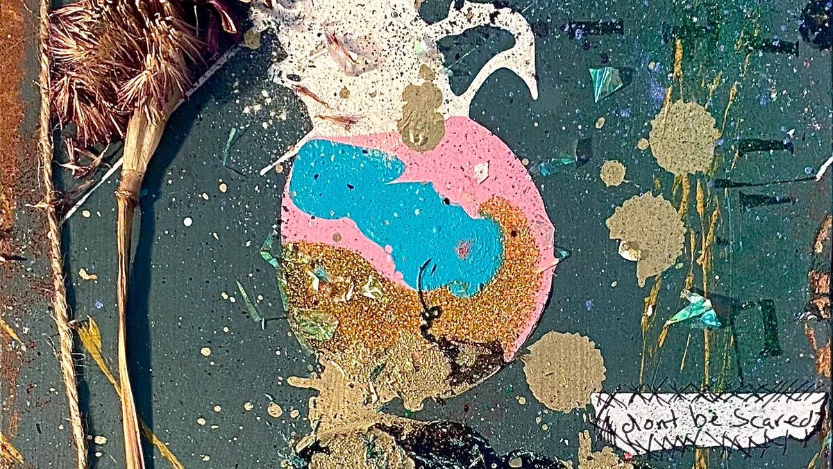 🏳️‍⚧️🏳️‍🌈 Check out the art by @Anne_L_Kersha in the NEW issue of Fruit. 🍊 This and more in fruitjournal.co.uk

#LGBTQIA #WritingCommunity #poetrycommunity #nonfiction #poetry #fiction