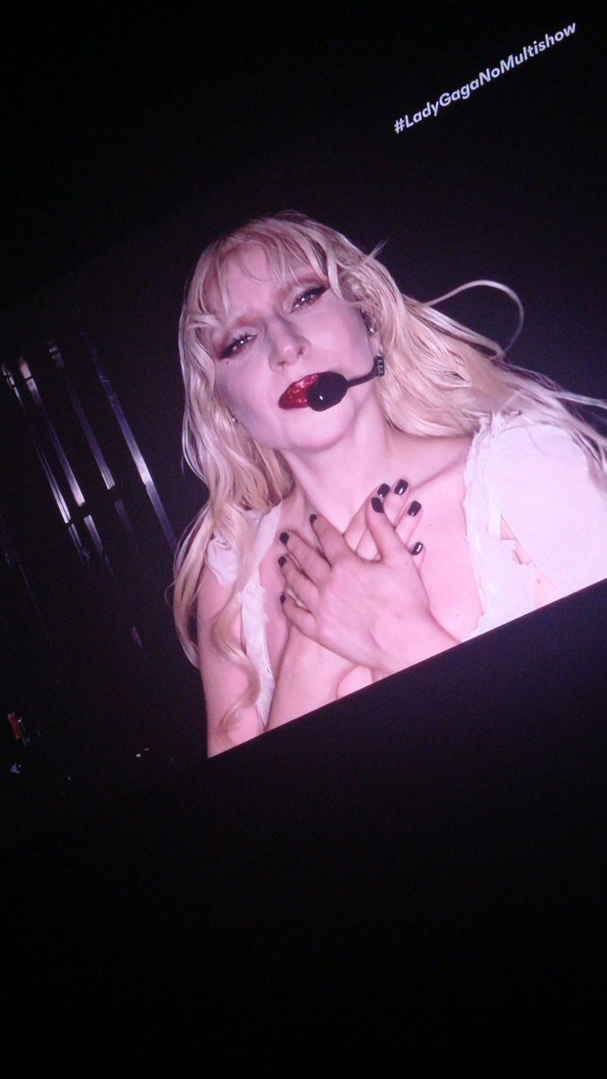 helemvy's tweet photo. A lady Gaga é tão lindaaa #lady https://t.co/kni7KkJaWn