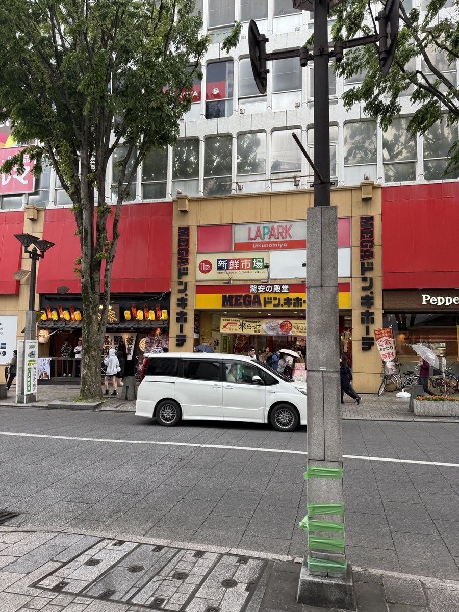 kenbti's tweet photo. 餃子🥟で180分待ち！？ https://t.co/InouVRyman