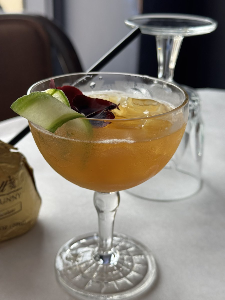 ThePastaTree's tweet image. Spring has Sprung at The Pasta Tree! Come in and enjoy the flavors of white Asparagus, Morel Mushrooms, spring peas, violets,asparagus and ramps! Indulge in an Amaretto Pistachio Martini in a @Lindt Chocolate Bunny 🐰 Accompanied with the Morel Mushroom And Ramp Lasagna Spring