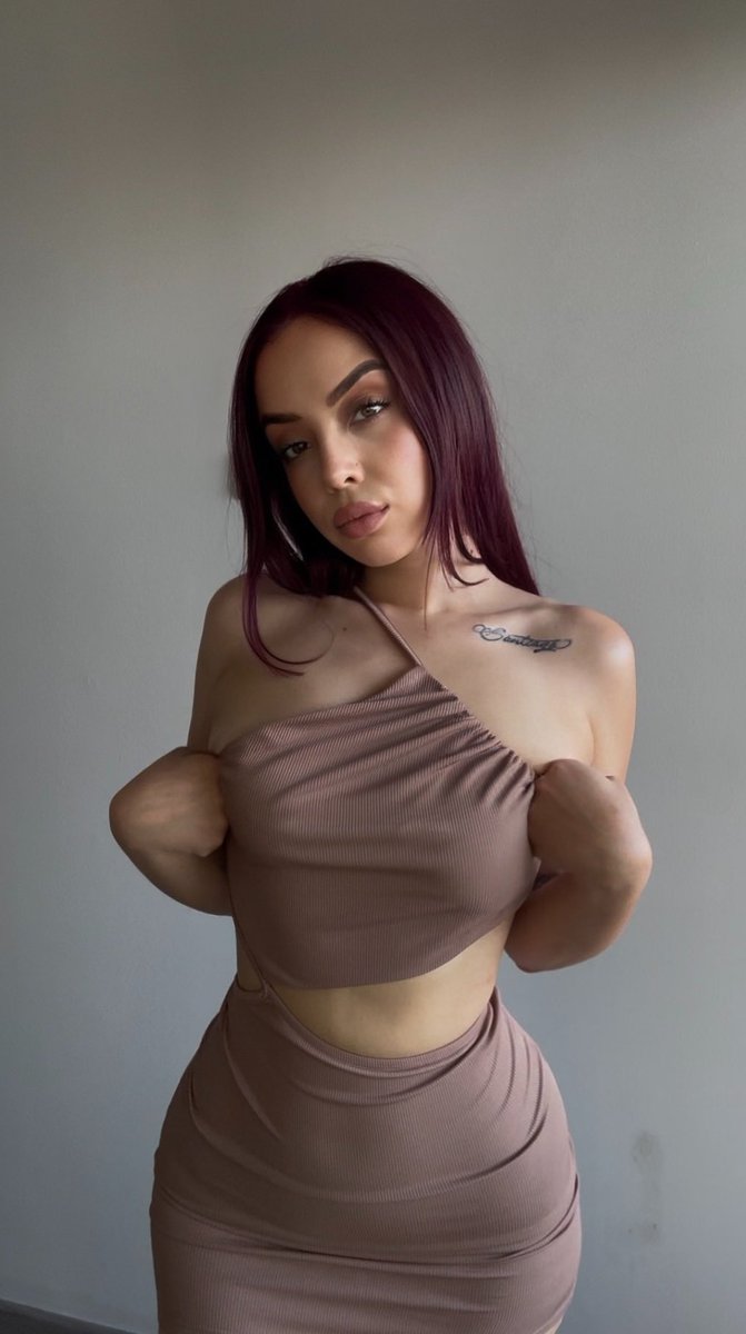 Lindo domingo!!! Les comento que solo por hoy dejé mi página al tanto precio mínimo 🔥🔥 

Por solo 5USD tendrán acceso a más de 50 videos y fotos 😳😳

Te la dejo aquí 👇🏻

arsmate.com/catamarquez_