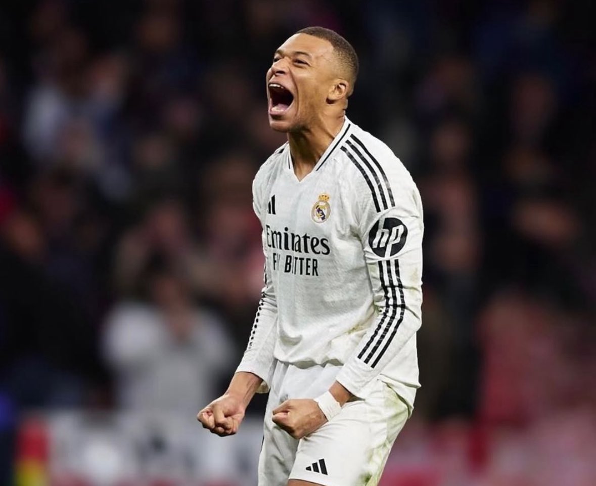 FabrizioRomano's tweet photo. ⚪️🤖 35 goals and 5 assists in all competitions for Kylian Mbappé.

Massive impact on his first season at Real Madrid. https://t.co/PiXiVY3SmA