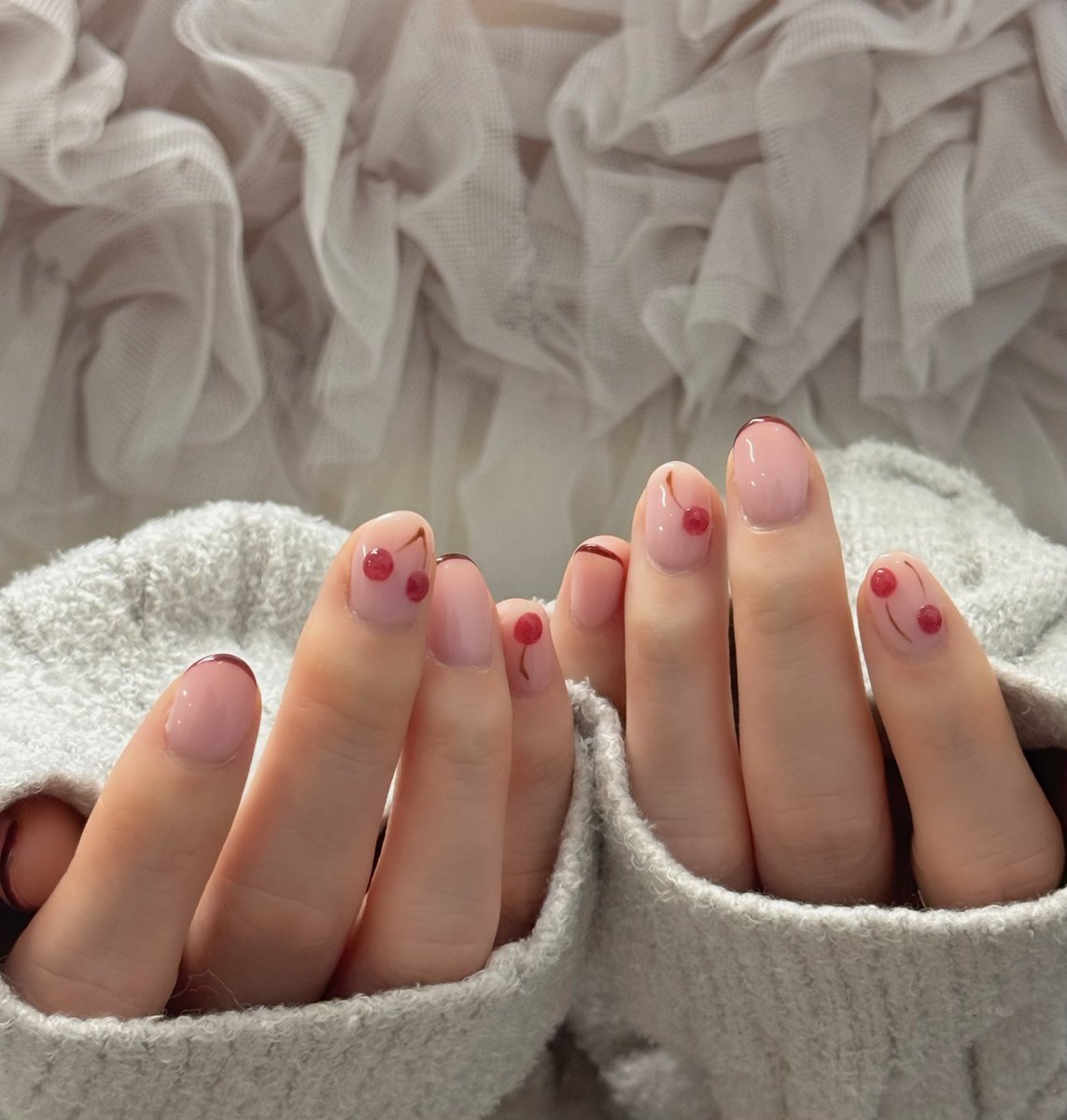 スマホケースもネイルもさくらんぼなの 愛つよめだよね🍒♡♡ #チェリほろ