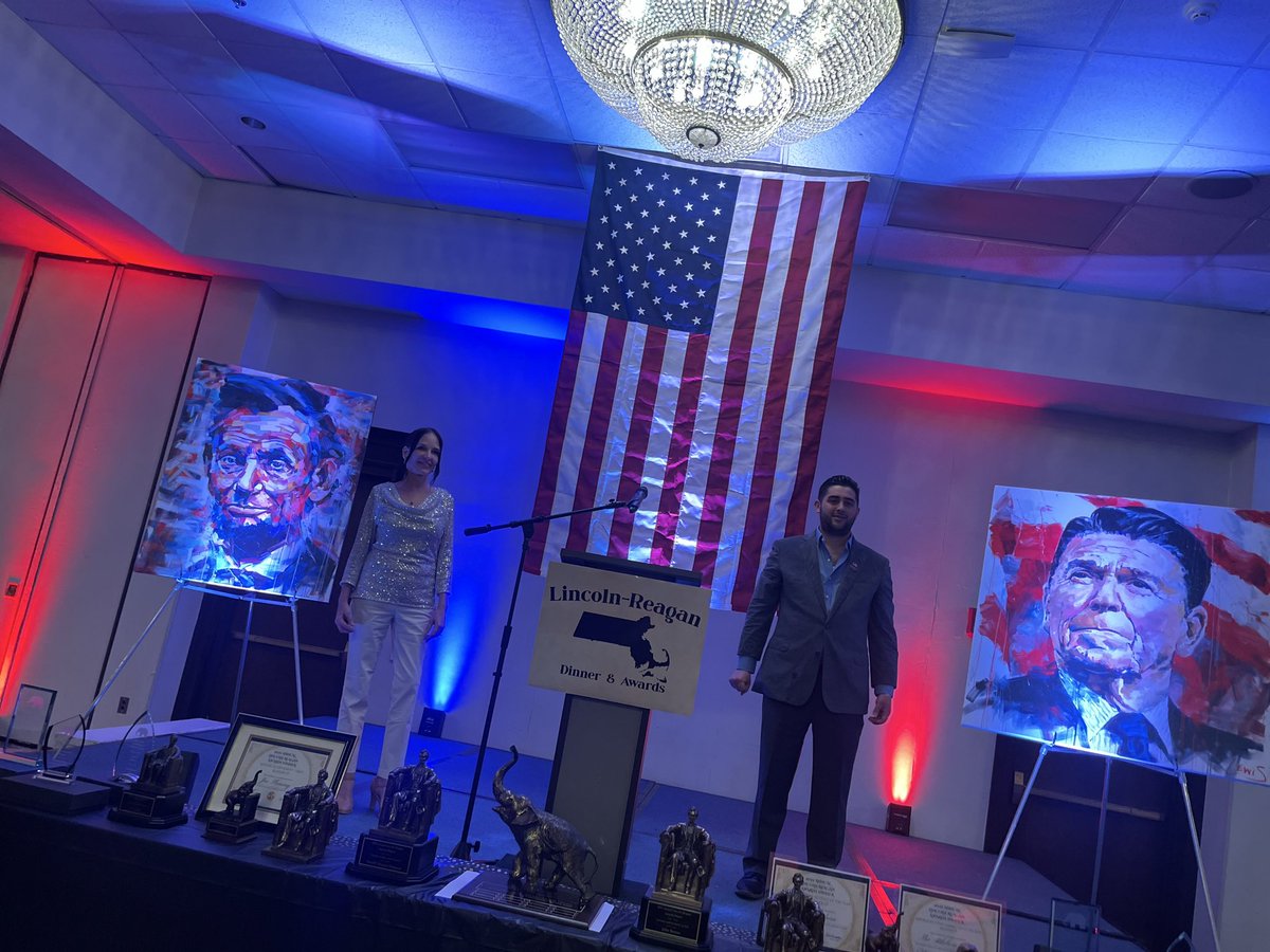 <a href="/JohnEDeaton1/">John E Deaton</a> <a href="/DurantForSenate/">State Senator Peter Durant</a> <a href="/MikeKennealy/">Mike Kennealy</a> <a href="/BrianShortsleev/">Brian Shortsleeve</a> <a href="/hagerty4massgop/">Alex Hagerty - MassGOP State Committeeman</a> <a href="/jaclyn4rep/">Jaclyn Corriveau</a> <a href="/massgop/">MassGOP</a> <a href="/CarnevaleMHD/">Amy Carnevale</a> <a href="/AntiWuCoalition/">Bostonians Against Mayor Wu</a> Here is a pic with some of the awards (front) &amp; 2 pieces of beautiful art work (auction items). My fellow State Committee partner, Nicky Miceli <a href="/realnickymiceli/">Nicky Miceli 🇺🇸🐘</a> &amp; I had to grab a photo with this incredible backdrop ❤️🇺🇸❤️