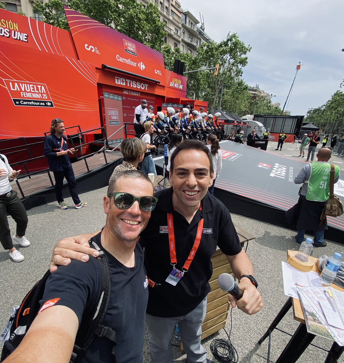 Amb “la veu”!

¡Con “la voz”! 

Un placer volver a verte y, sobre todo, escucharte <a href="/amontenegro79/">Alberto Montenegro</a> 🙌🏻

#LaVueltaFemenina