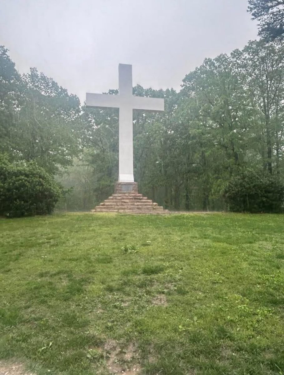 Shooter Foster (@shooterfoster) on Twitter photo Thank you Sewannee Football for the invite and for your hospitality. From the moment we arrived, your team and staff made us feel welcome and at home.
<a href="/CoachTM9/">TRACY MALONE, M.Ed</a> <a href="/RaiderRichland/">Richland Football</a> <a href="/Mjb__64/">Michael Bungay</a> Thank you Sewannee Football for the invite and for your hospitality. From the moment we arrived, your team and staff made us feel welcome and at home.
<a href="/CoachTM9/">TRACY MALONE, M.Ed</a> <a href="/RaiderRichland/">Richland Football</a> <a href="/Mjb__64/">Michael Bungay</a>