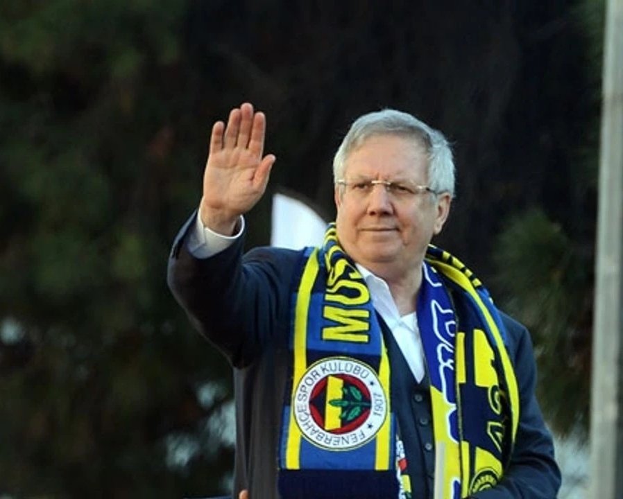gokaycaliskan's tweet photo. Her gecenin sabahı olmaz.💛💙

#AliKocİstifa https://t.co/KRKacMjuOf