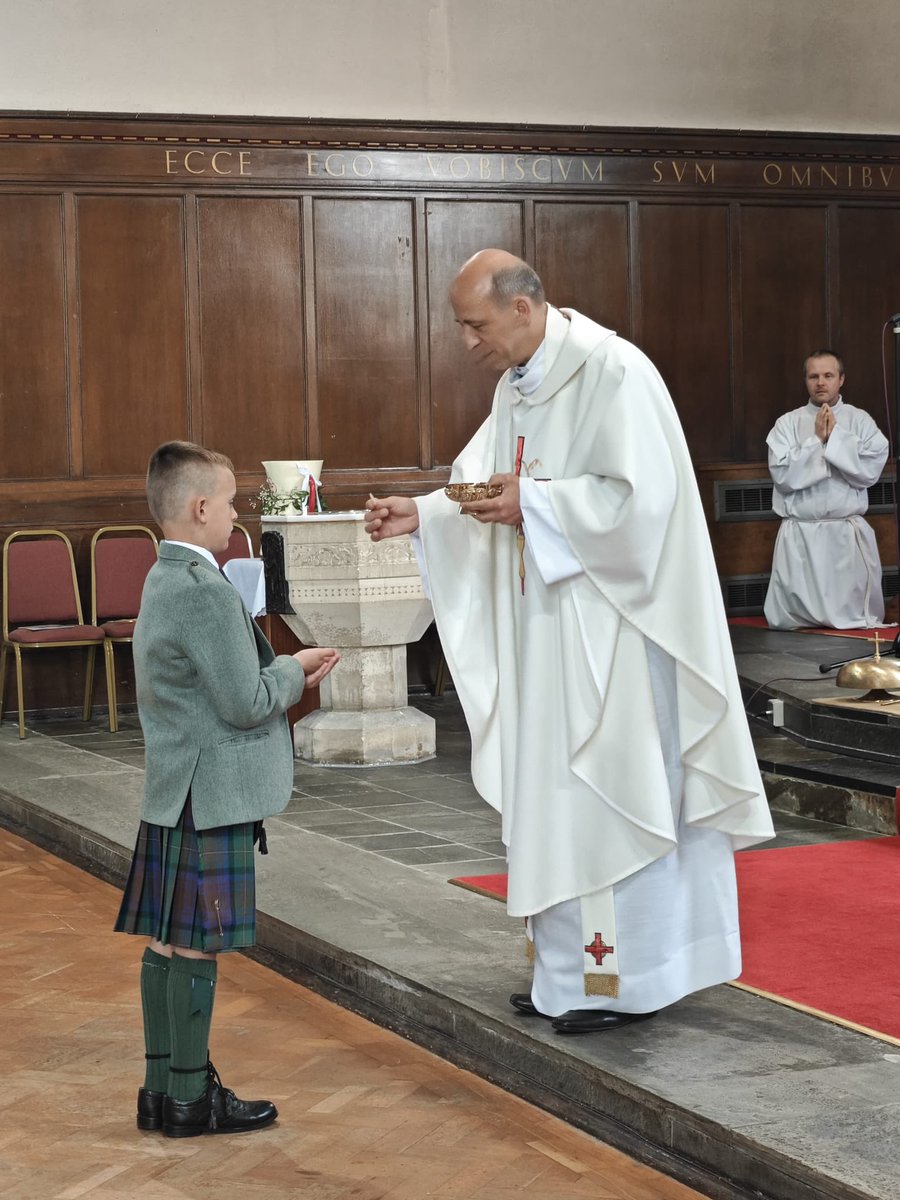 Liz Bovill (@lizbovill) on Twitter photo Proud families and friends attended St.Denis’ First Communion mass today <a href="/St_Denis_PS/">St Denis’ Primary</a> <a href="/DenisCouncil/">St Denis’ Parent Council</a> <a href="/rercag/">RE Office</a> Proud families and friends attended St.Denis’ First Communion mass today <a href="/St_Denis_PS/">St Denis’ Primary</a> <a href="/DenisCouncil/">St Denis’ Parent Council</a> <a href="/rercag/">RE Office</a>