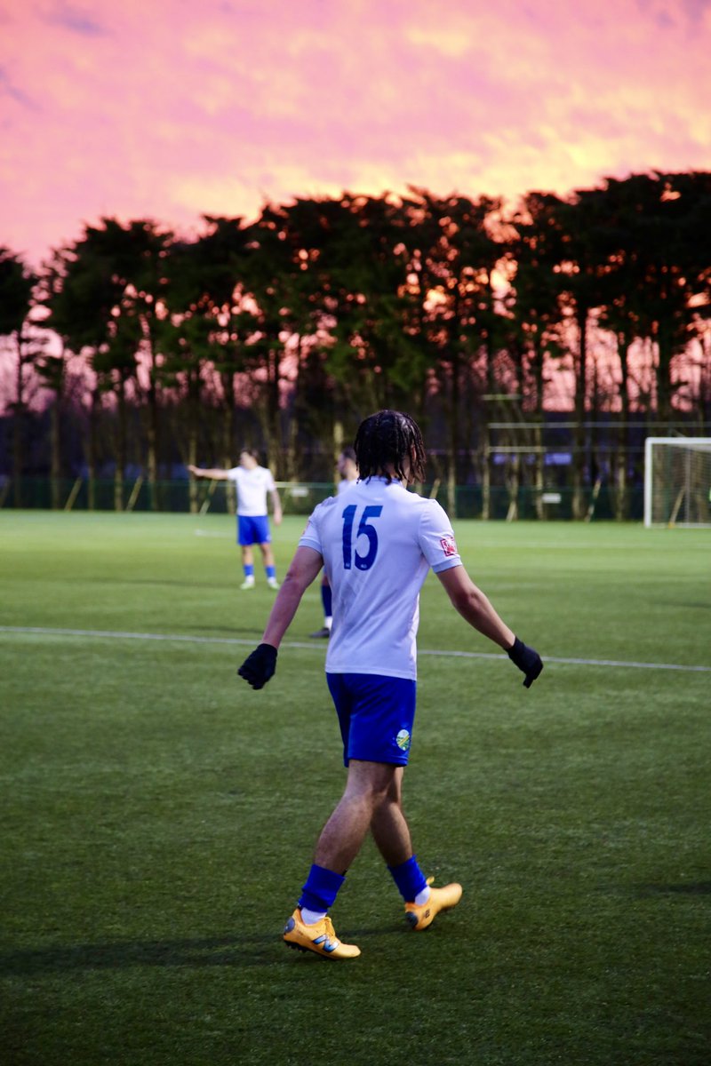 harveyharry7's tweet image. 2024/25 ✅ 
A season with a great group of teammates, management and fans at @AscotUnitedFC. Disappointed to not go all the way through the playoffs but a good season overall Alhamdullilah.
10 ⚽️ 
10 🅰️
More to come next season inshallah 🤝🏾