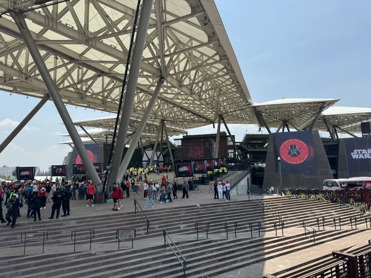 Nos encontraremos a alguien por aquí???