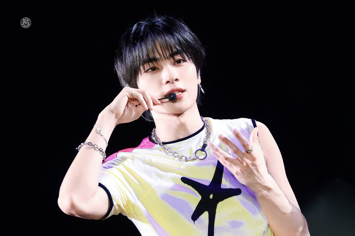 Jsababy's tweet image. 250502
Strawberry Music Festival
🥰

#威神V #WayV 
#肖俊  #XIAOJUN  #샤오쥔 #シャオジュン
#StrawberryMusicFestival