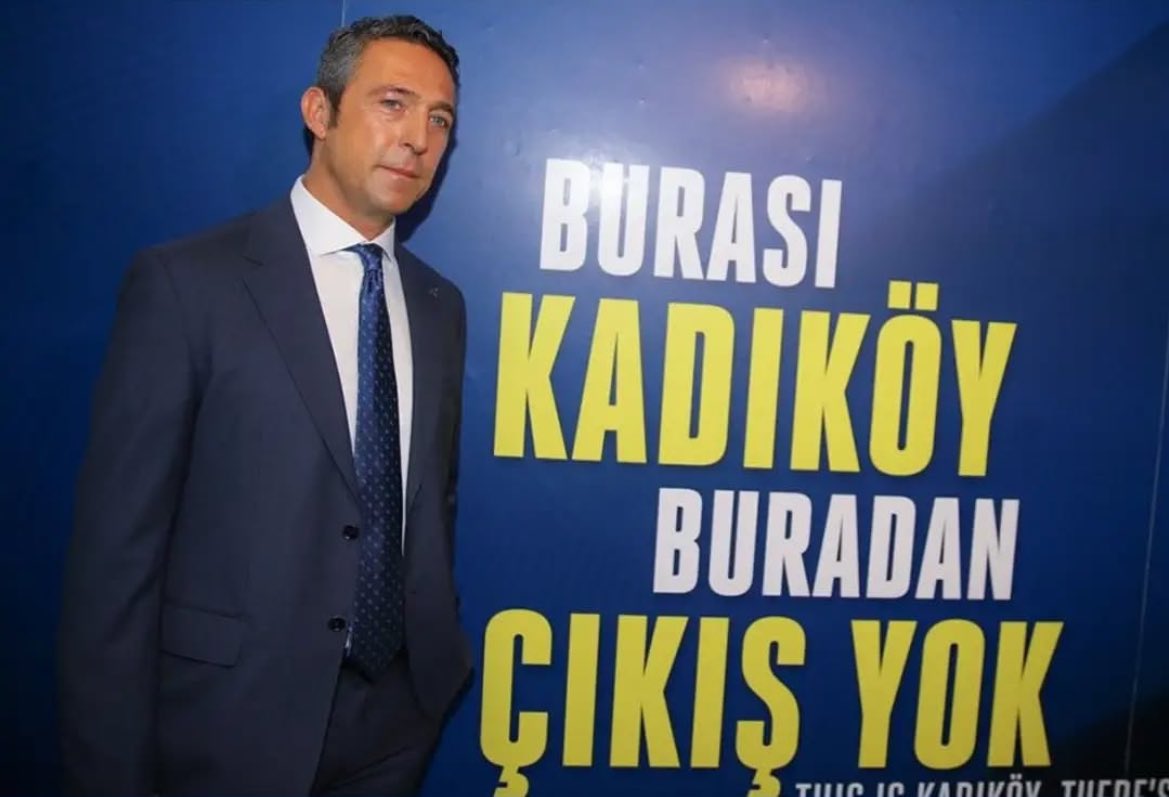 Fenerbahçe 20 yıl sonra ilk kez hem evinde hem de deplasmanda Beşiktaş'a yenildi