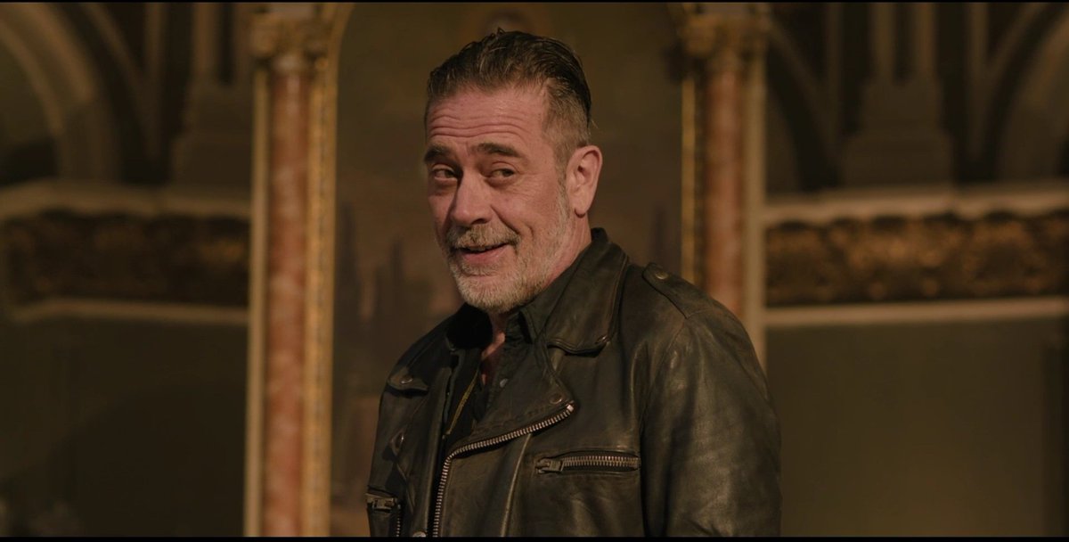 this is real, negan in is back... #DeadCity 😝