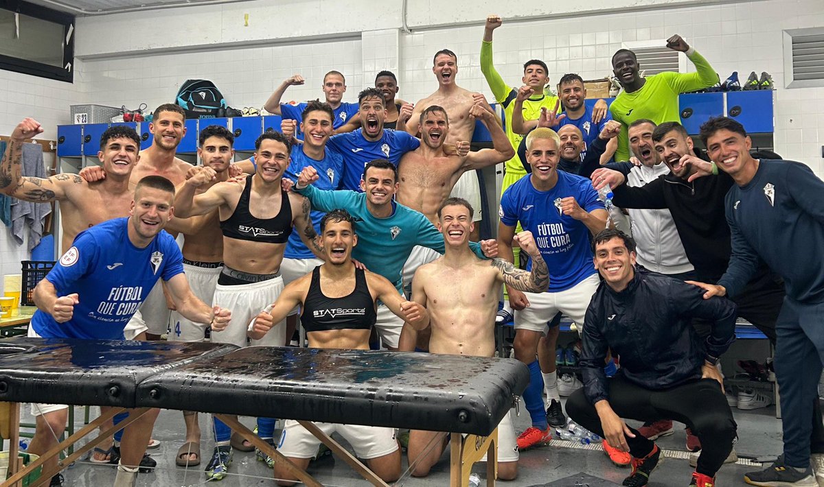 ➕3️⃣ ¡GANOOOOOOO EL MANCHEGO!

#AupaManchego 💙🤍