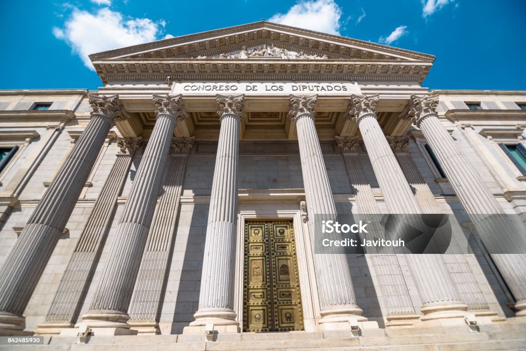 La formulación de Cuentas Anuales del cierre del 2024, se podrá posponer hasta el 9 de mayo de 2025, mediante la reformulación de las mismas, en el aire. gregorio-labatut.blogspot.com/2025/05/la-for…