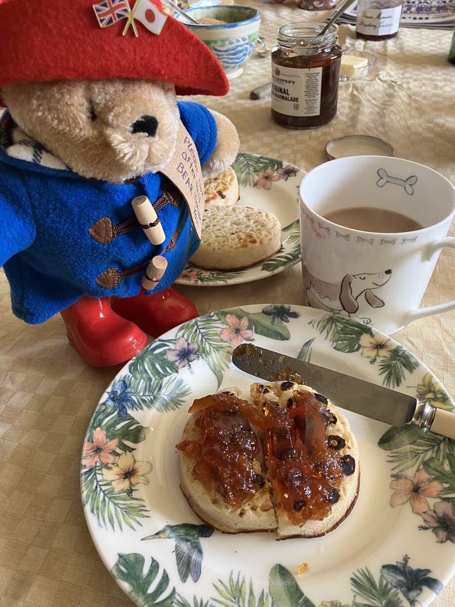 Marmalade on crumpet!!