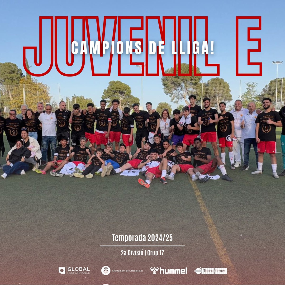[CAMPIONS]

⏳️🎉El Juvenil E s'ha proclamat campió de lliga i puja a 1a Divisió!. El conjunt de <a href="/Ramirez_Raul4/">Raul</a> ha sumat al camp de l'AC Padua (2-6) la 24a victòria d'un campionat perfecte. El tècnic hospitalenc assoleix el seu segon ascens consecutiu al club! Felicitats, equip!