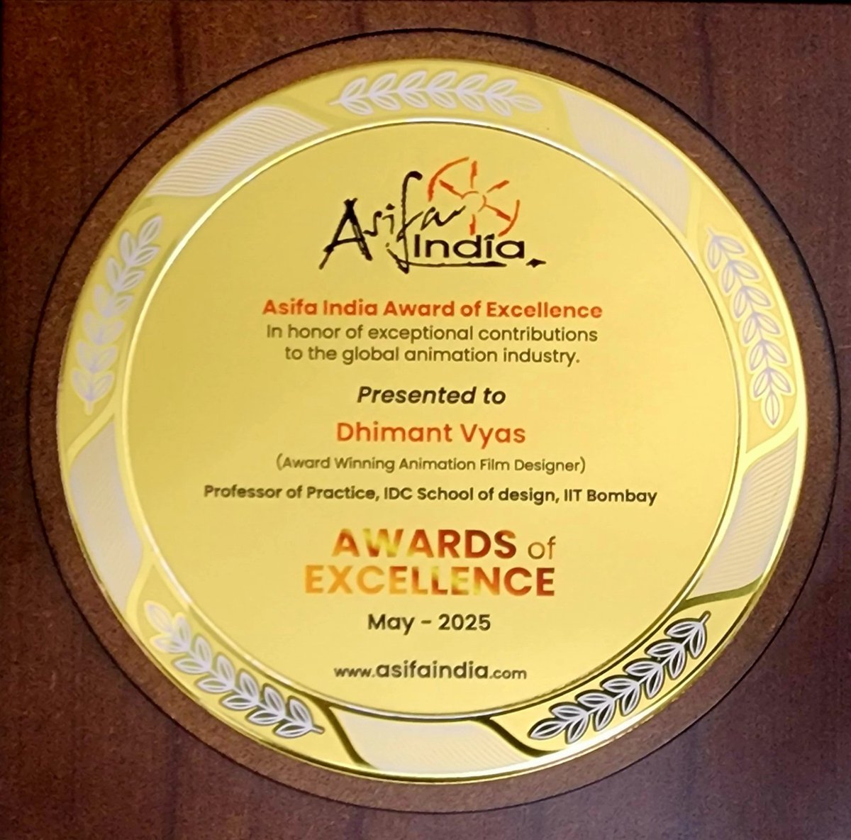 Happy to receive Awards of Excellence in honor of exceptional contributions to the global animation industry from Asifa India🙏🏽🙏🏽😊😊