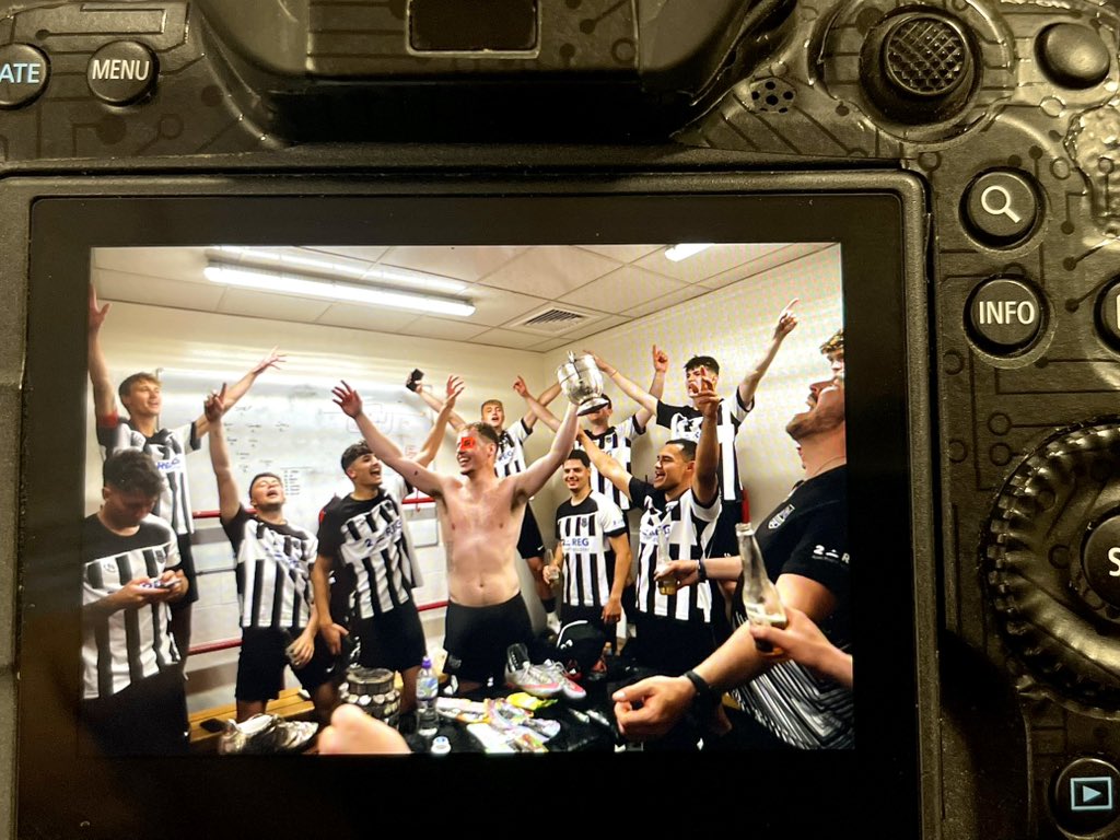 andydovey's tweet photo. #BackOfTheCamera Upton Park Trophy #Champions @StMartinsAC it’s coming back home !! https://t.co/8gxNAB9zS8