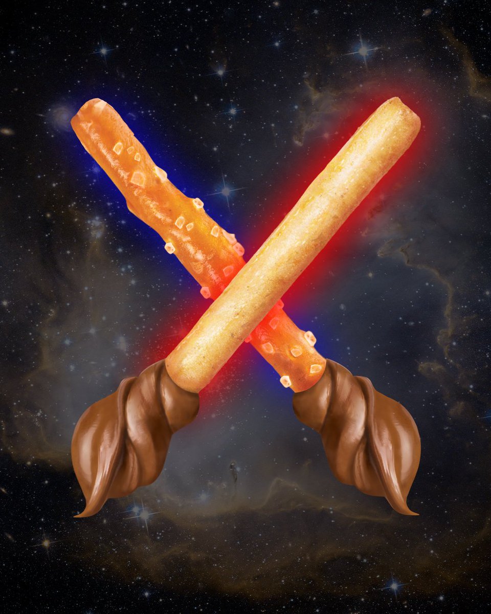 Nutella &amp; Go, you must 💫 Happy holidays to all of our snackers across the galaxy! #NutellaLove #MayTheFourth