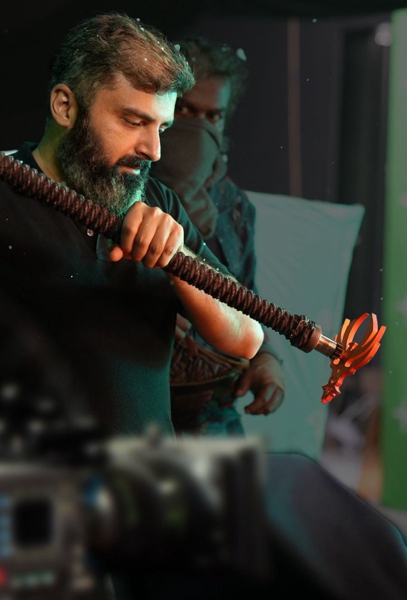 Primeshow Entertainment (@primeshowtweets) on Twitter photo From the sets of #BRBFirstBlood ❤️🔥❤️🔥❤️🔥
#BillaRangaBaasha shoot happening at a rapid pace💥💥
More updates soon 🔥
Baadshah <a href="/KicchaSudeep/">Kichcha Sudeepa</a> <a href="/anupsbhandari/">Anup Bhandari</a> @primeshowtweets <a href="/Niran_Reddy/">Niranjan Reddy</a> @chaitanyaniran @BRBmovie #BRBMovie From the sets of #BRBFirstBlood ❤️🔥❤️🔥❤️🔥
#BillaRangaBaasha shoot happening at a rapid pace💥💥
More updates soon 🔥
Baadshah <a href="/KicchaSudeep/">Kichcha Sudeepa</a> <a href="/anupsbhandari/">Anup Bhandari</a> @primeshowtweets <a href="/Niran_Reddy/">Niranjan Reddy</a> @chaitanyaniran @BRBmovie #BRBMovie
