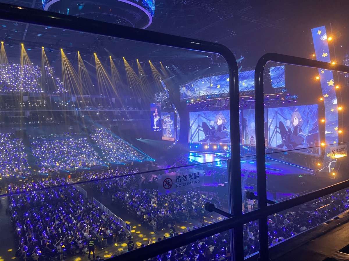 o2roo_'s tweet photo. 😭我明年还要玩明日方舟
#Arknights #AmbienceSynesthesia https://t.co/qcKhg0RG8s