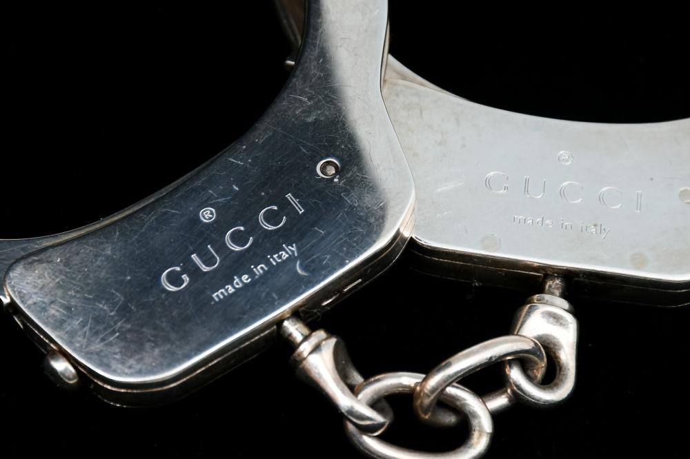 dollbodydoesoul's tweet photo. Gucci Tom Ford 1998 Silver Handcuffs https://t.co/8hOHJAoApA